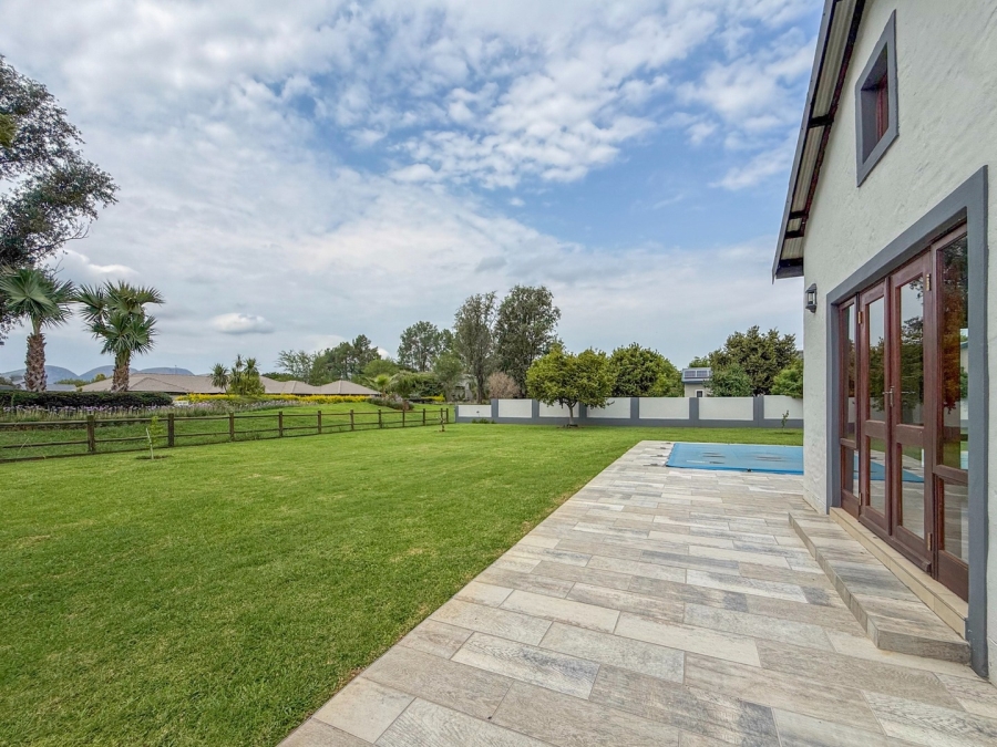 4 Bedroom Property for Sale in The Islands Estates North West